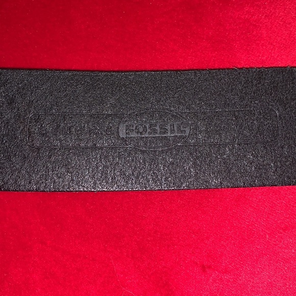 Fossil leather rhinestone buckle belt - Picture 4 of 7